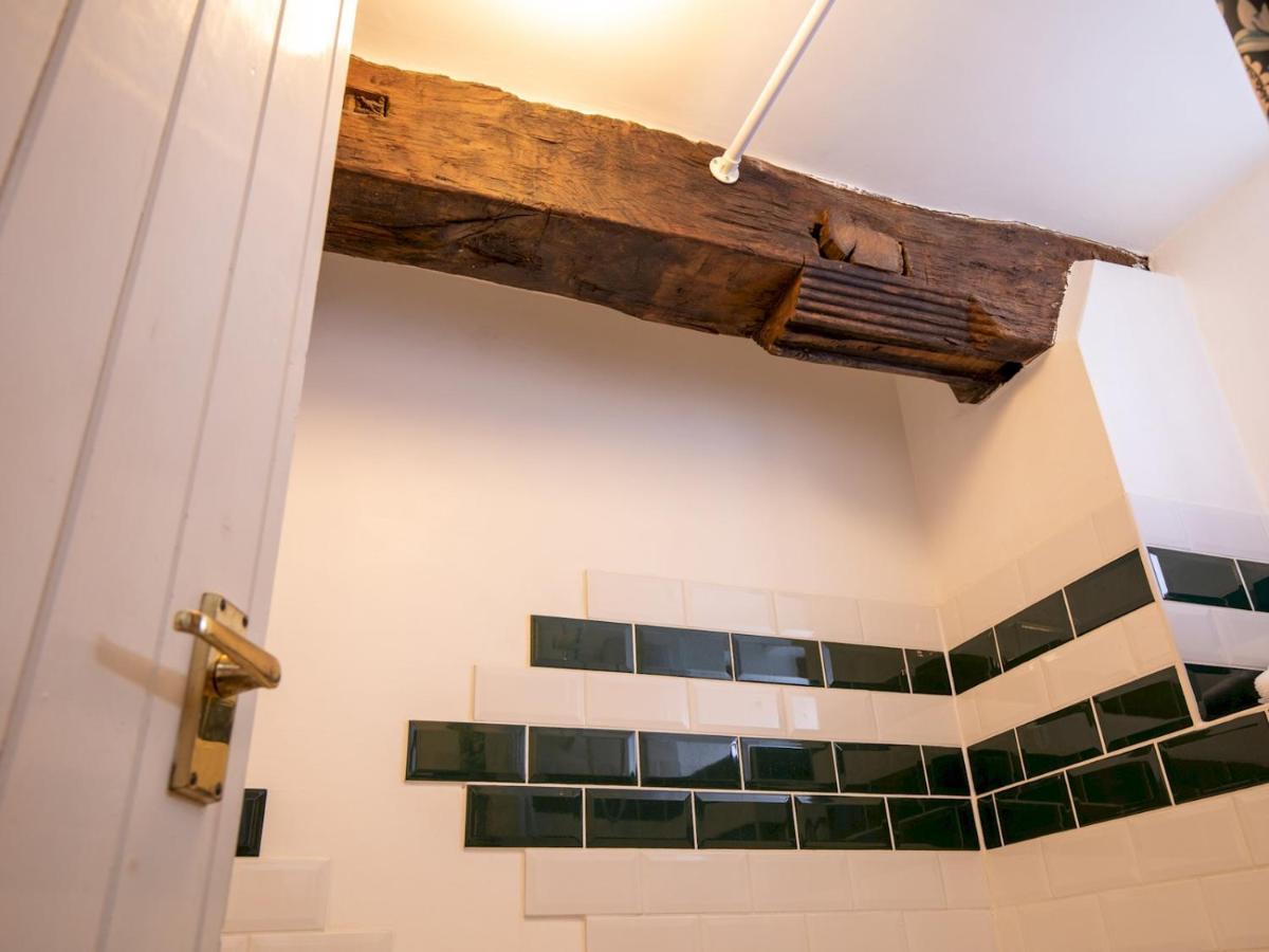 Pass The Keys Quaint 1 Bedroom Cottage In チャーチ・ストレットン エクステリア 写真