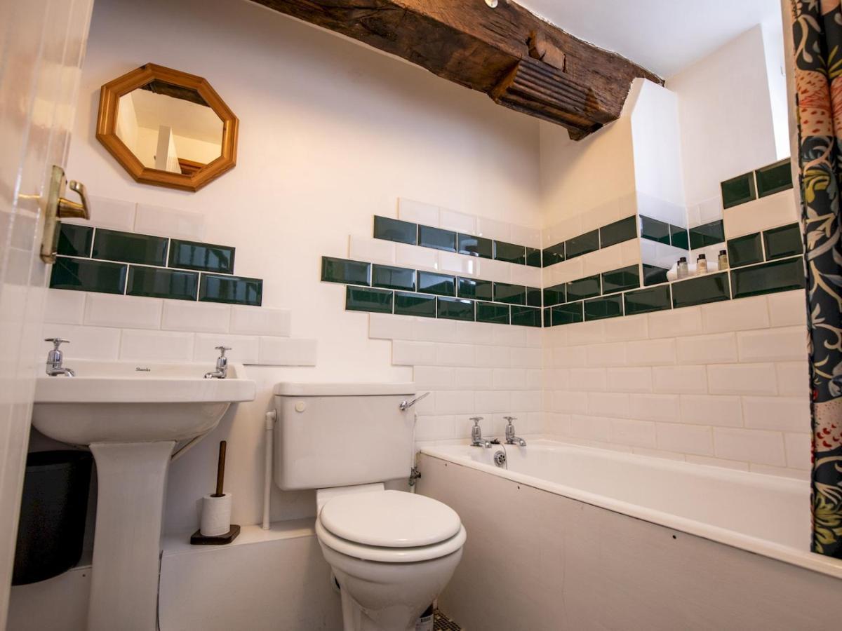 Pass The Keys Quaint 1 Bedroom Cottage In チャーチ・ストレットン エクステリア 写真